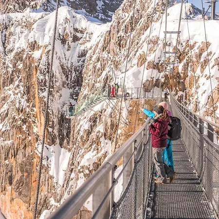 호텔 Alpine Boutique Wollee 슈라드밍