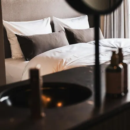 Alpine Boutique Wollee Готель 4*