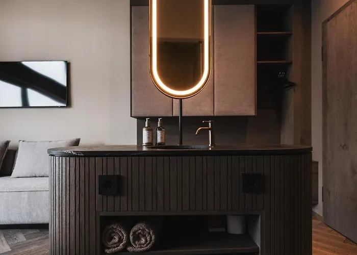 Alpine Boutique Wollee Hotel 4*