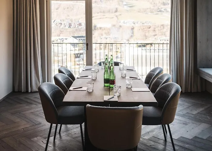 Ξενοδοχείο Alpine Boutique Wollee 4*