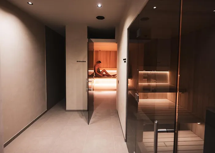 Alpine Boutique Wollee